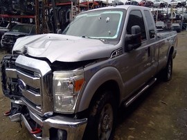 2015 FORD F250SD, SILVER, XLT MODEL. EXTD CAB, 6.2L, FLEX AT 2WD.  F25226
